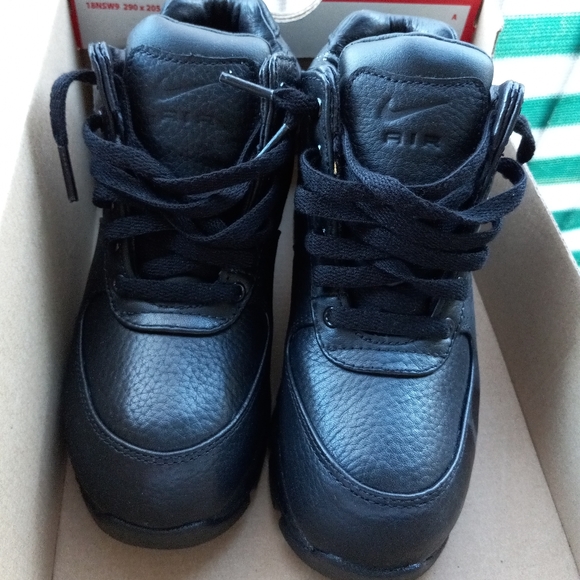 Nike 2y Air Max Boots NEW - Picture 11 of 12